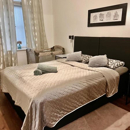 Lovely Prague Havanska - With Free Parking Екстер'єр фото